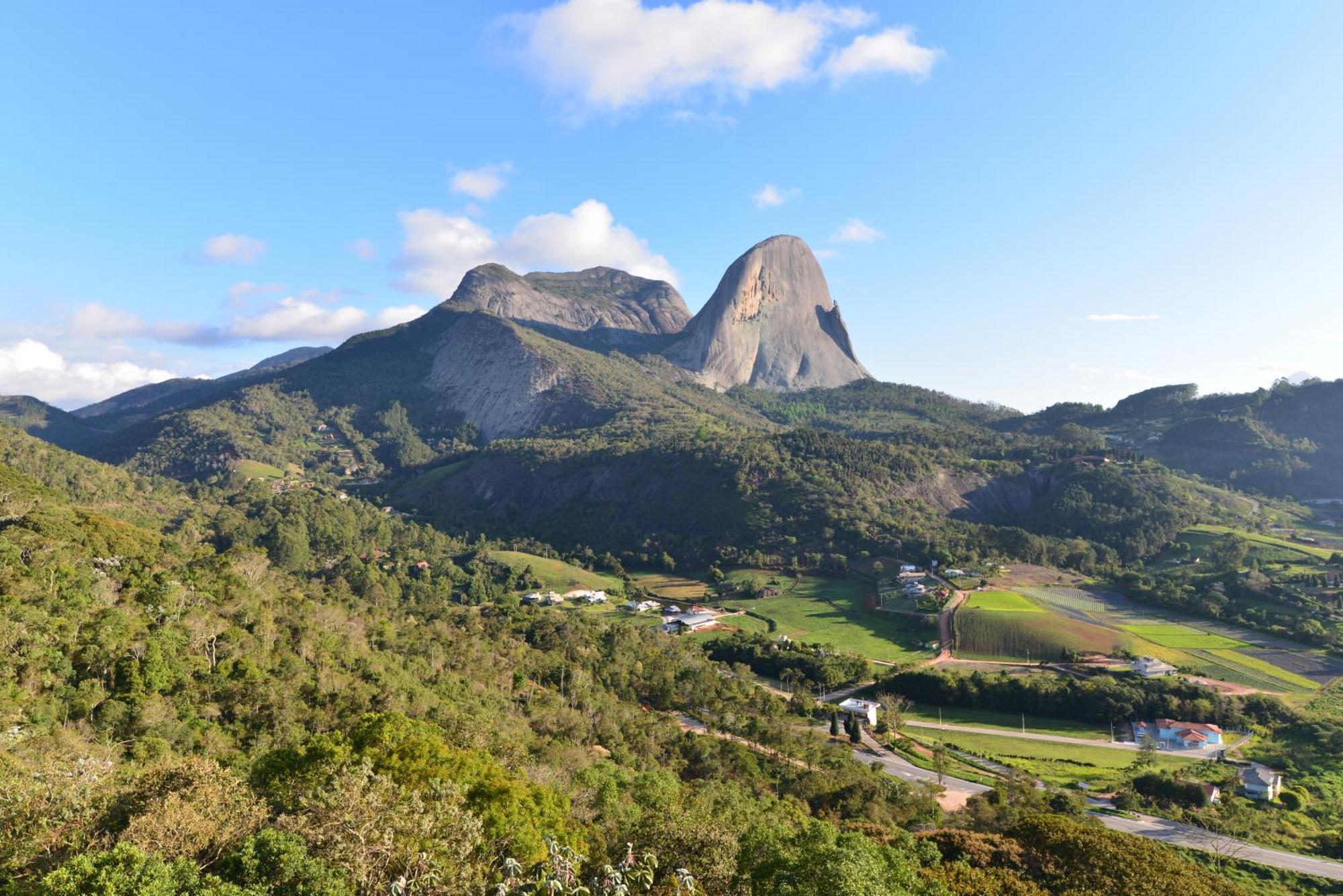 Vista Azul Apart Hotel - Vista Pinheiros Pedra Azul  Zewnętrze zdjęcie